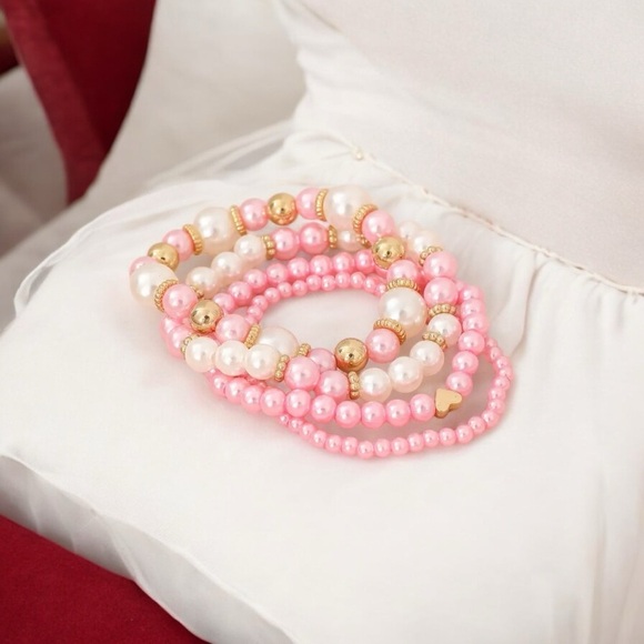 Chic Pink and White Layered Pearl Bracelet Set - Picture 2 of 2